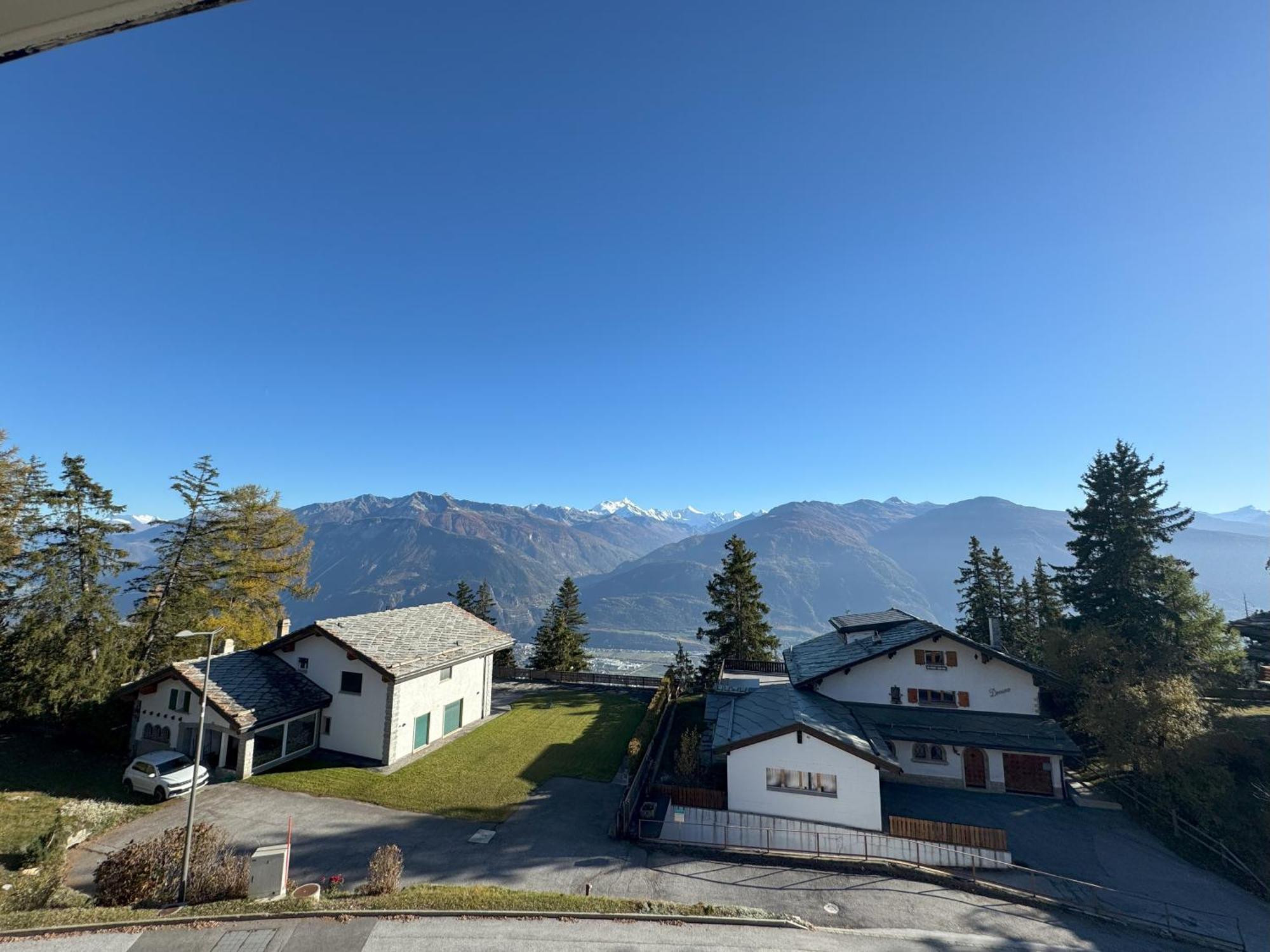 Crans Montana Suites Exterior foto