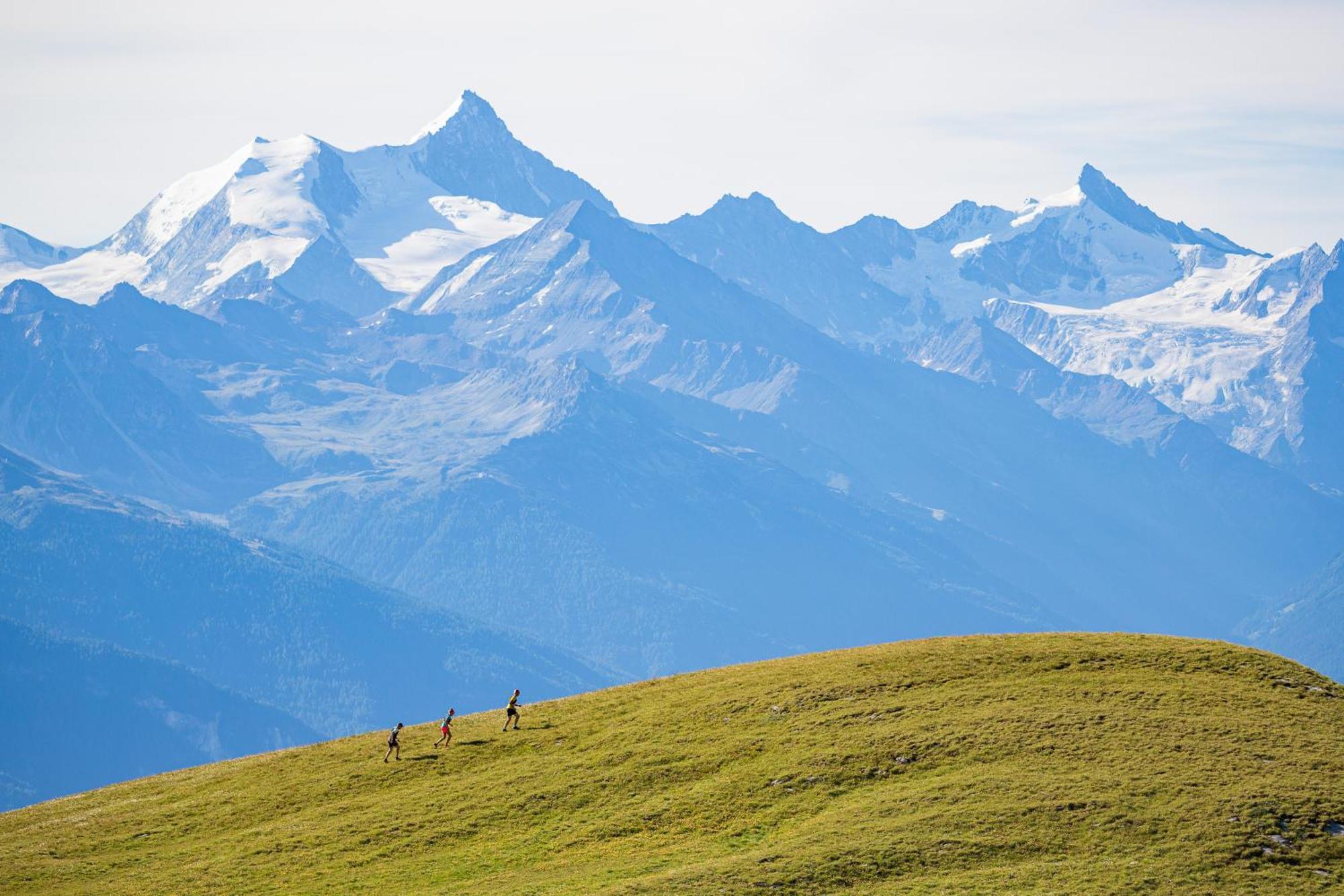 Crans Montana Suites Exterior foto